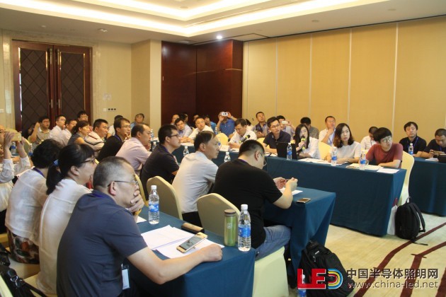 三十余家名企“扎堆”联盟LED照明系统与控制标准化会议——CSASLED 照明系统与控制工作组扩大会议在天津召开