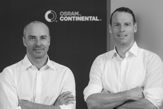 合资公司OSRAM Continental首席财务官Harald Renner（左）和合资公司OSRAM Continental首席执行官Dirk Linzmeier（右）