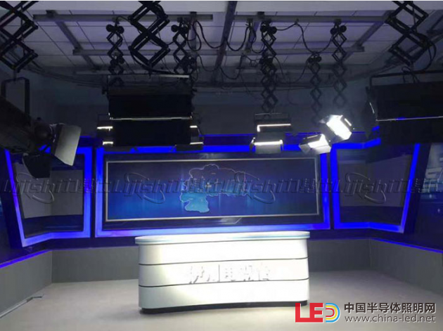 LED演播室灯光