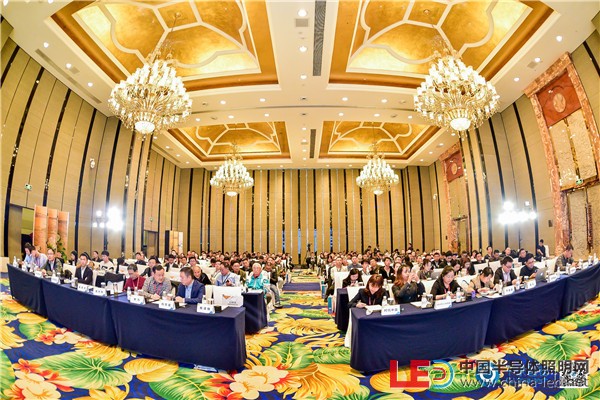 聚焦AIoT赋能：第20届中国国际建筑智能化峰会成都站成功举办